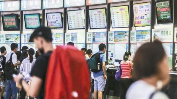 《時事》疫後產業求生術/北花線每班載不到2人…客運霸主也重傷:回不去廉價了