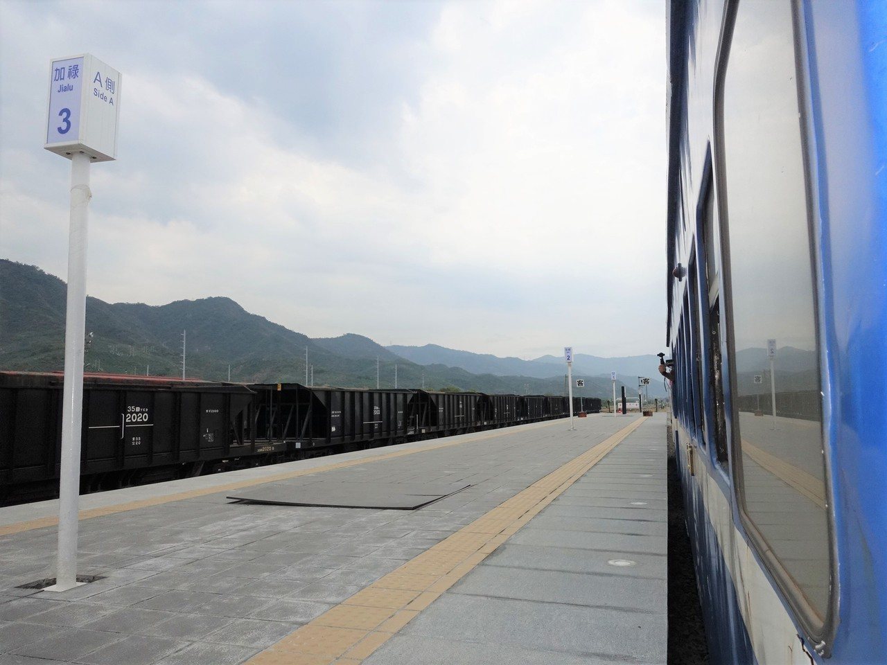 南迴鐵路間的加祿火車站因為腹地大、出入旅客少，被形容是「最大的小站」。記者翁禎霞／攝影